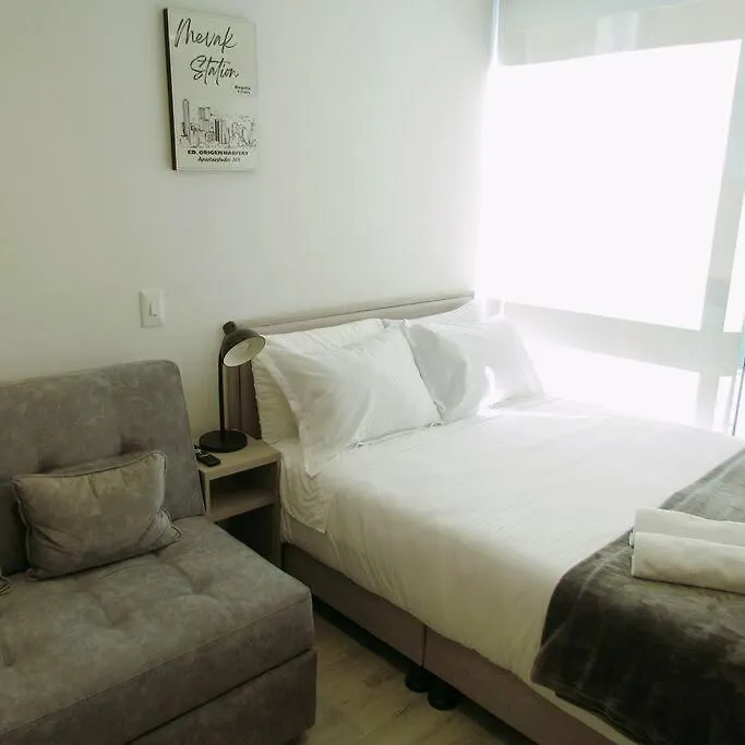 Mevak Station Apartamento En Corferias Bogota 0*,